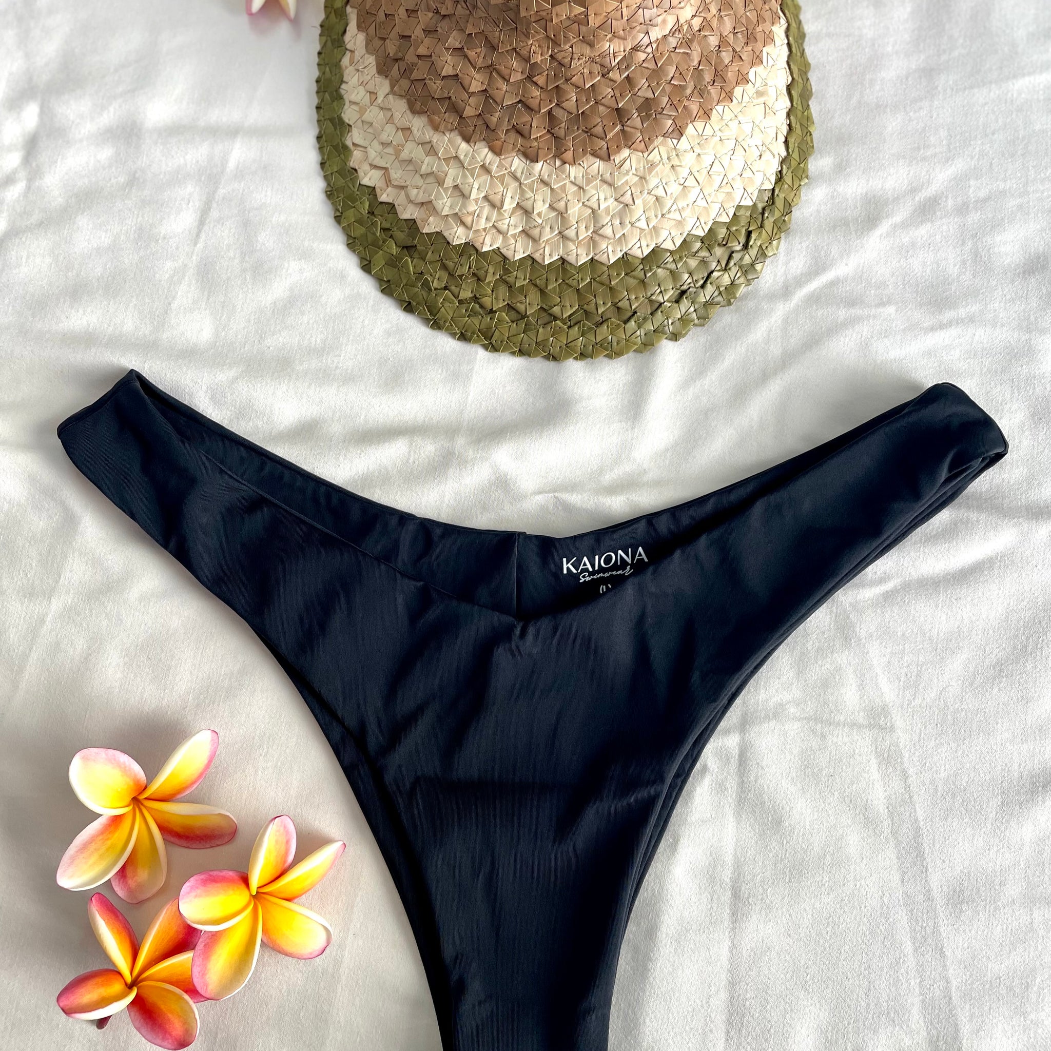Kaiwi Reversible Bikini Bottom Black