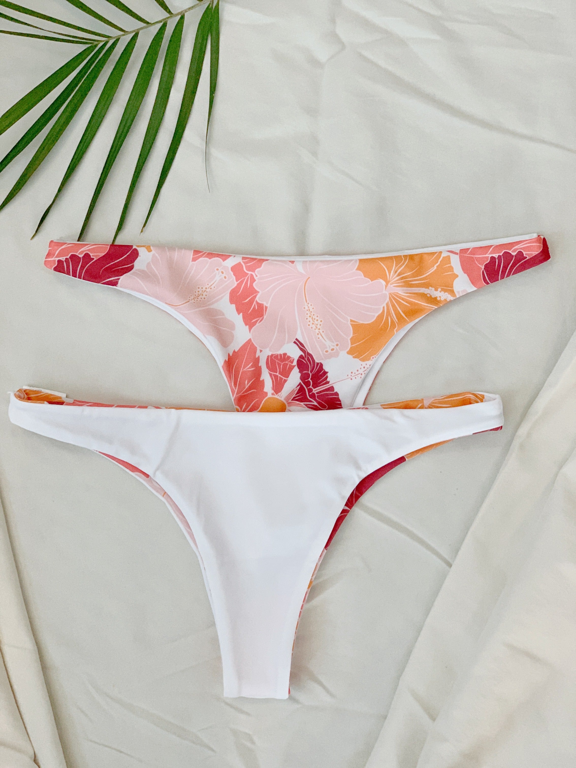 Kaupō Reversible Cheeky Bikini Bottoms - Hibiscus Sunset